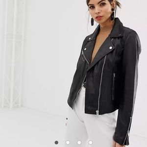 Stradivarius real leather moto jacket in black small